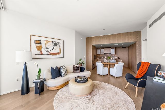 1000 Auahi Street PH 4002, Honolulu, HI 96814