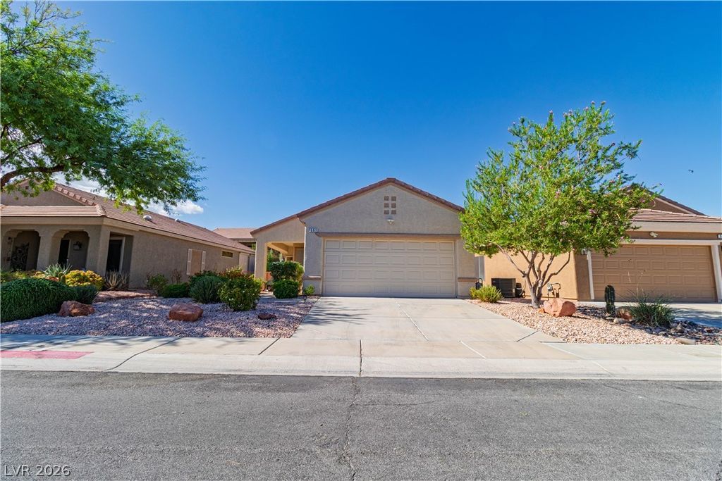 561 Carmel Mesa Drive, Henderson, NV 89012 — exterior