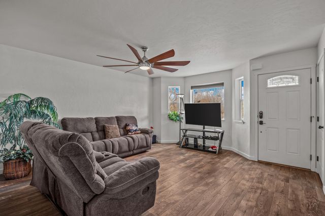 475 El Jardin Lane, Clifton, CO 81520