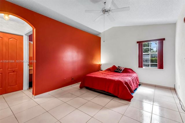 220 NW 207th Way, Pembroke Pines, FL 33029