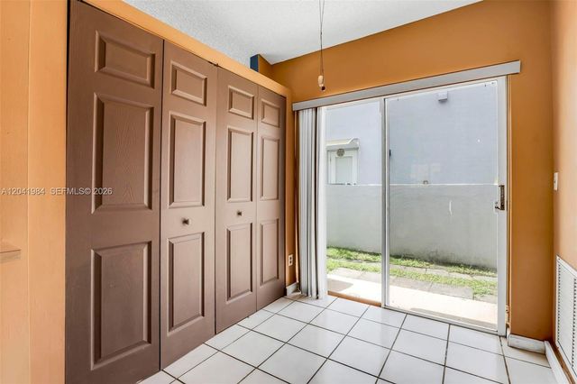 220 NW 207th Way, Pembroke Pines, FL 33029