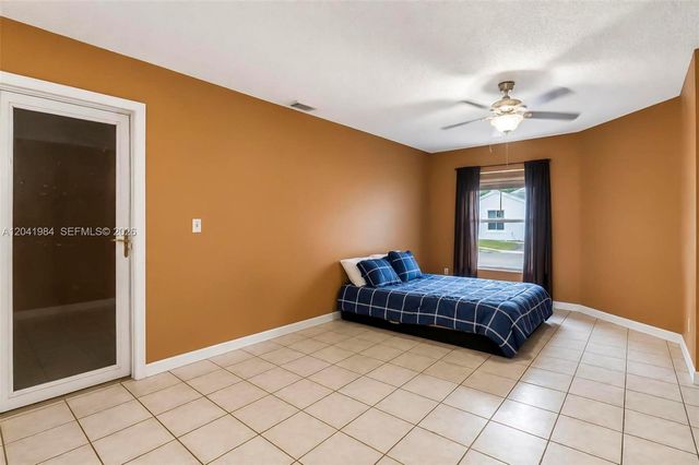 220 NW 207th Way, Pembroke Pines, FL 33029