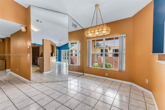 220 NW 207th Way, Pembroke Pines, FL 33029