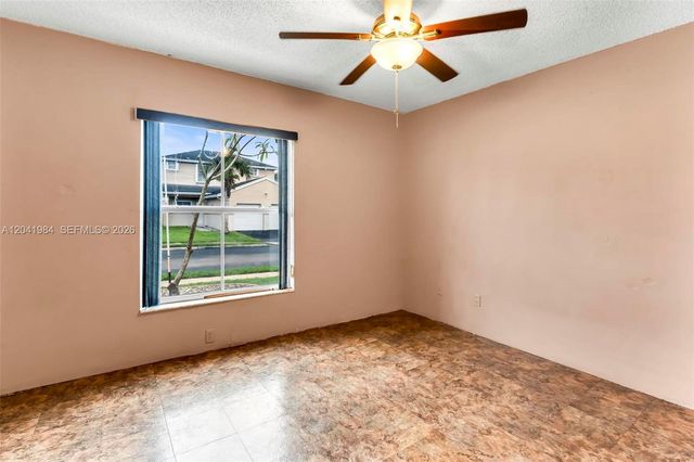 220 NW 207th Way, Pembroke Pines, FL 33029