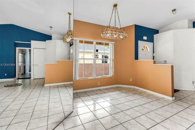 220 NW 207th Way, Pembroke Pines, FL 33029