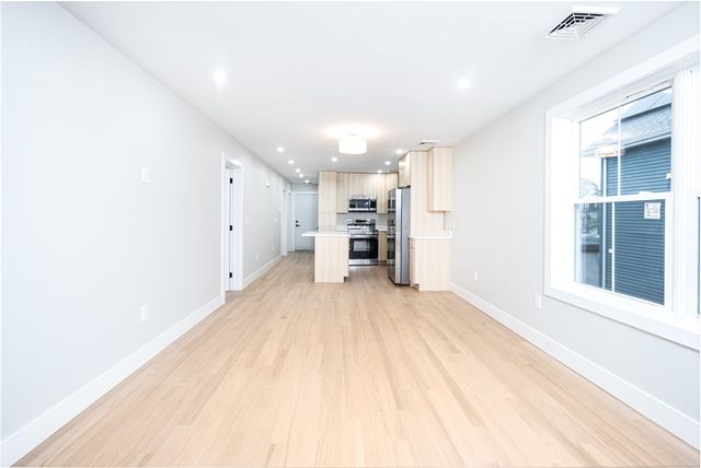 29 Dunford Street, Providence, RI 02909