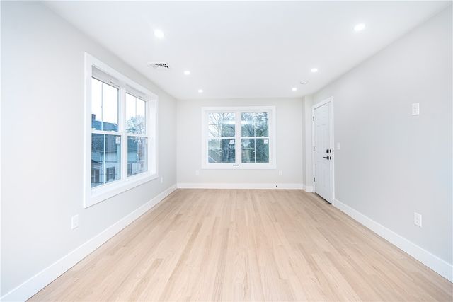 29 Dunford Street, Providence, RI 02909