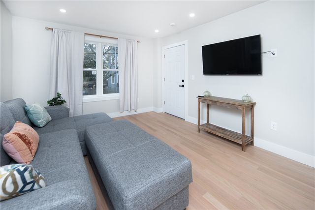 29 Dunford Street, Providence, RI 02909