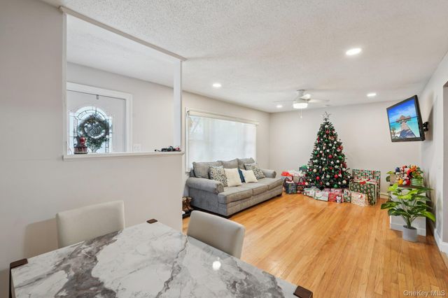 19 Tanneyanns Lane, West Haverstraw, NY 10993