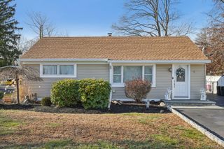 19 Tanneyanns Lane, West Haverstraw, NY 10993