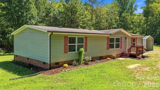 4782 29th Street Drive NE, Hickory, NC 28601