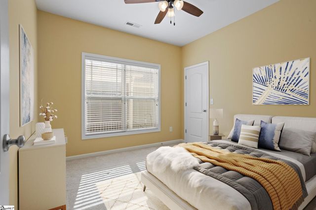 27 Pine Island Drive, Simpsonville, SC 29681