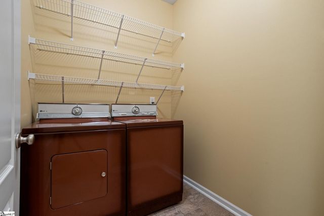 27 Pine Island Drive, Simpsonville, SC 29681