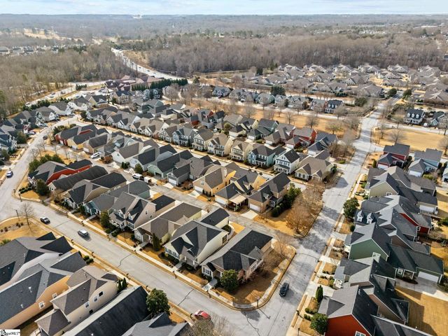 27 Pine Island Drive, Simpsonville, SC 29681