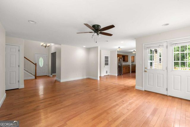 577 Everett Springs Road SW, Calhoun, GA 30701
