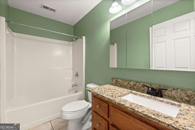 577 Everett Springs Road SW, Calhoun, GA 30701