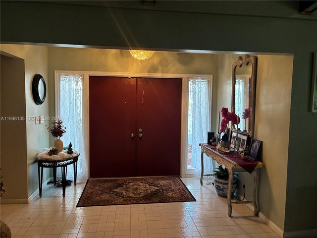 4609 Bayberry Ln, Tamarac, FL 33319