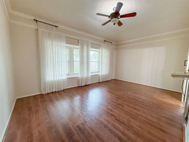 205 Peppermint Drive, Lake Jackson, TX 77566