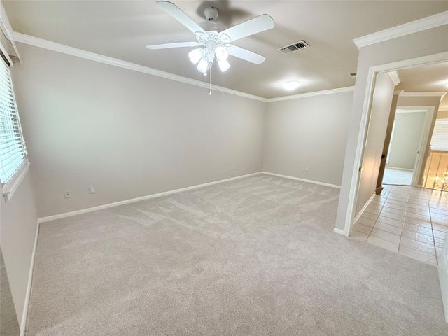 205 Peppermint Drive, Lake Jackson, TX 77566