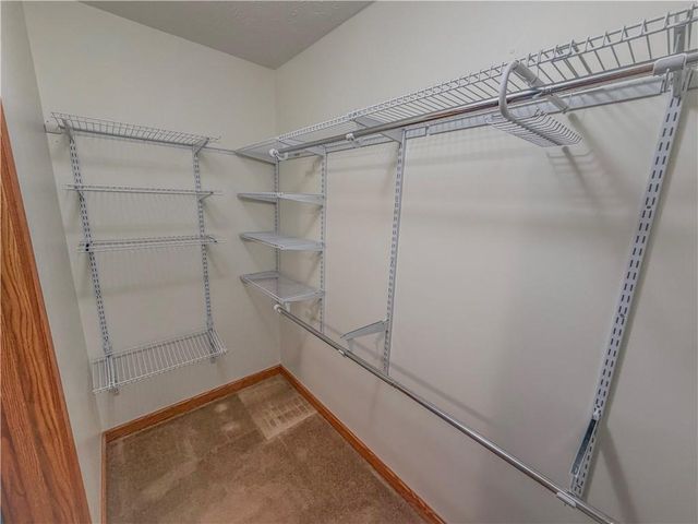 7764 2nd Street, Higginsville, MO 64037