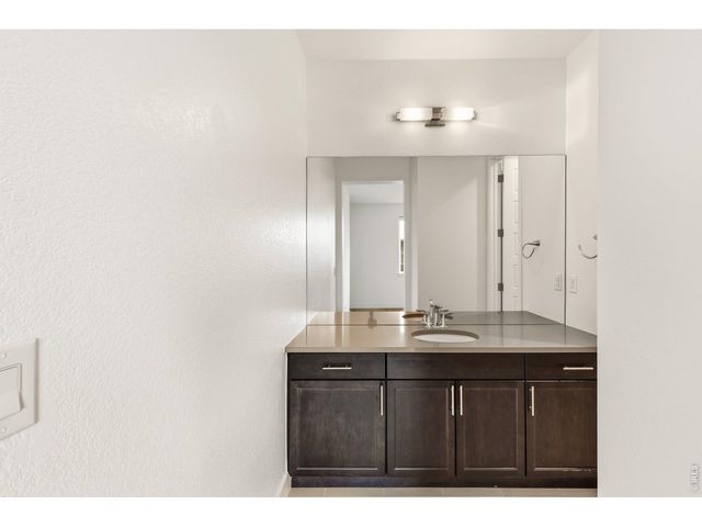 6121 Chester St, Denver, CO 80238