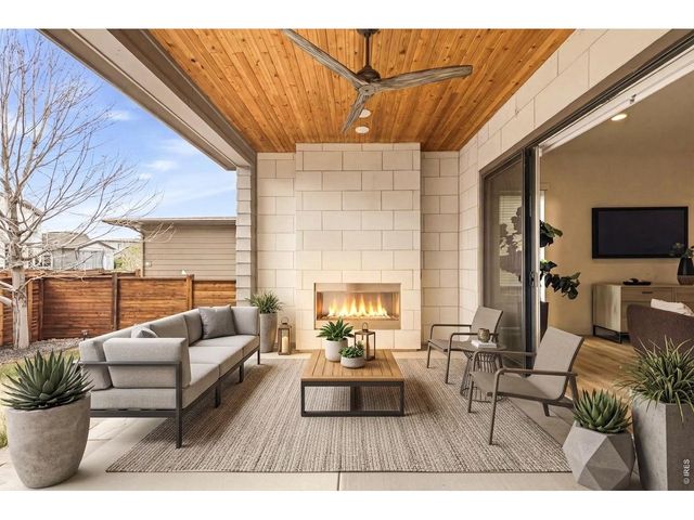 6121 Chester St, Denver, CO 80238