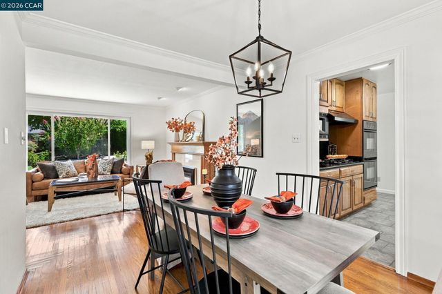 140 Lucinda Ln, Pleasant Hill, CA 94523