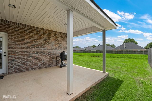 133 St Edmunds Way, Bossier City, LA 71111