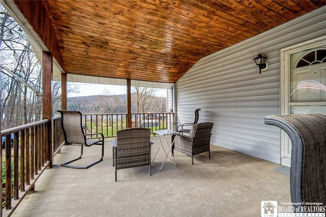 775 West Perimeter Road, South Valley, NY 14738