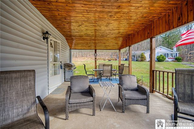 775 West Perimeter Road, South Valley, NY 14738