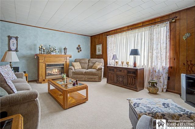 775 West Perimeter Road, South Valley, NY 14738