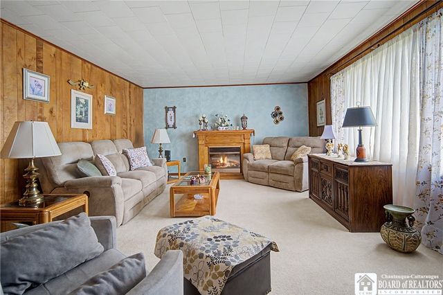 775 West Perimeter Road, South Valley, NY 14738