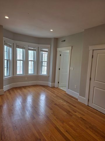 601 Bennington St 2, Boston, MA 02128