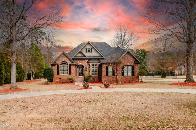 2801 Stonewalk Court, Zebulon, NC 27597