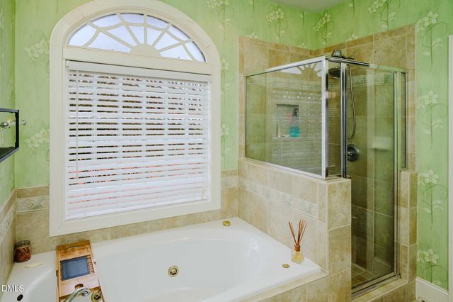 2801 Stonewalk Court, Zebulon, NC 27597