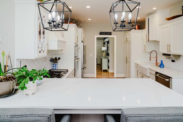 2801 Stonewalk Court, Zebulon, NC 27597