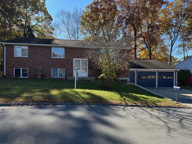 165 Birchwood Drive, Torrington, CT 06790