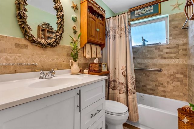 4605 NW 47th Ct, Tamarac, FL 33319