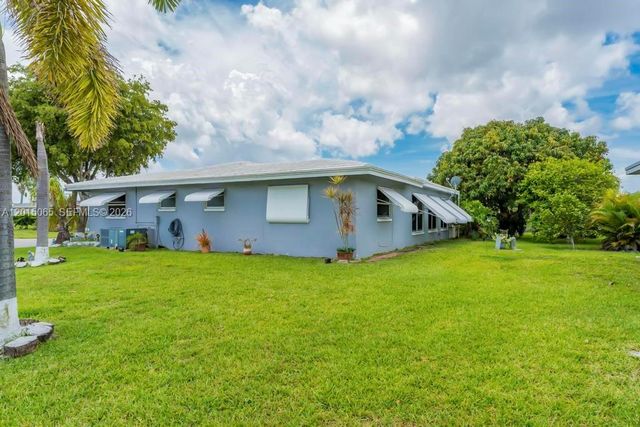 4605 NW 47th Ct, Tamarac, FL 33319