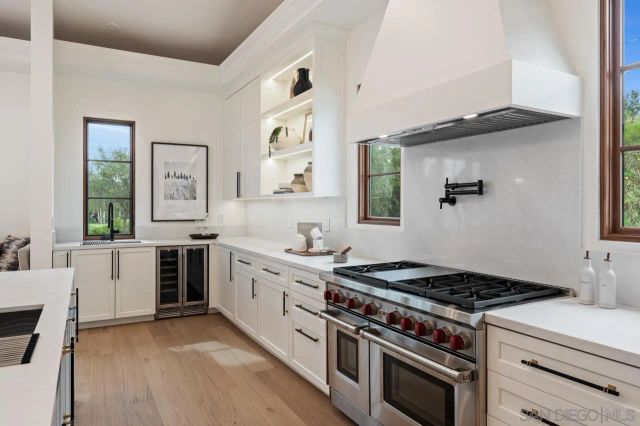 5758 Las Palomas, Rancho Santa Fe, CA 92067
