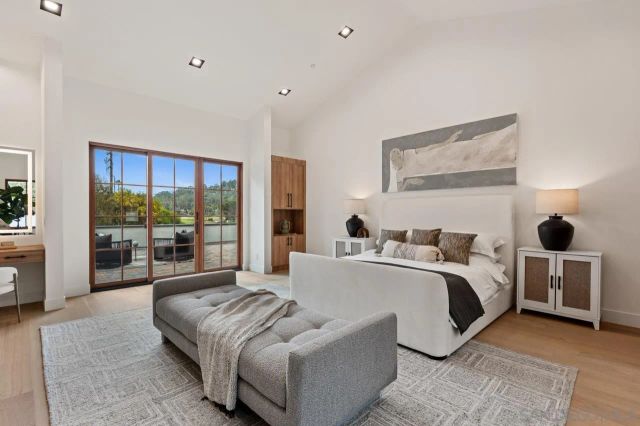 5758 Las Palomas, Rancho Santa Fe, CA 92067