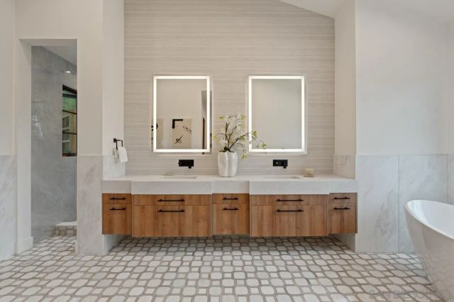 5758 Las Palomas, Rancho Santa Fe, CA 92067