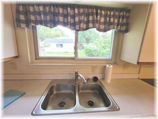 36786 Winterset Street, Clinton Twp, MI 48035