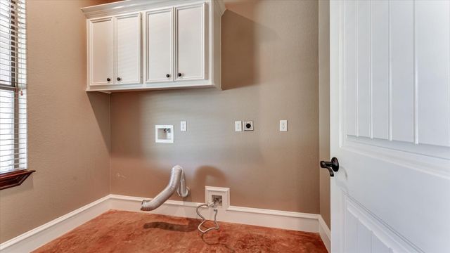 8071 Stacy Diane Drive, Montgomery, TX 77316