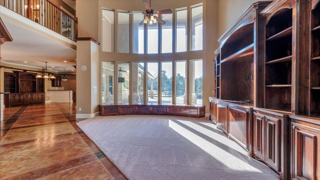 8071 Stacy Diane Drive, Montgomery, TX 77316