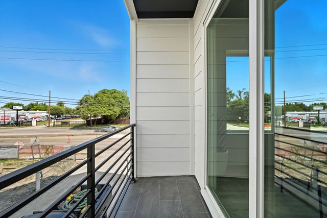 7737 Hammerly Boulevard, Houston, TX 77055