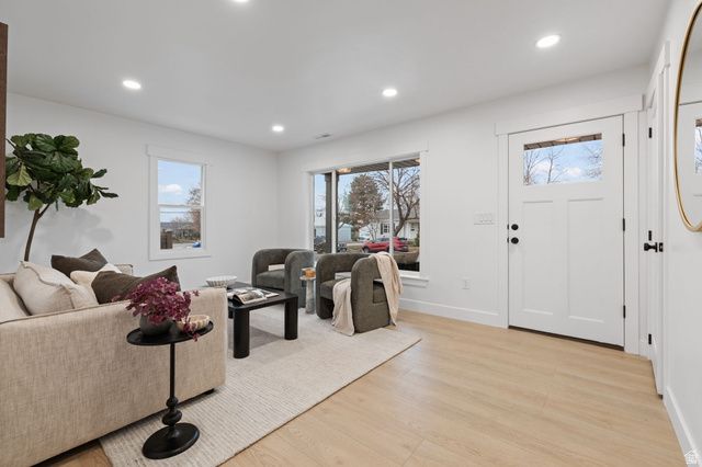 2558 E 3020 S, Millcreek, UT 84109