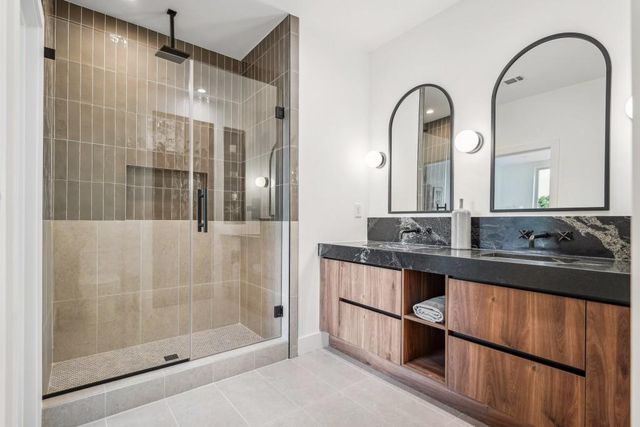 1570 Flat Shoals Rd SE 4, Atlanta, GA 30316