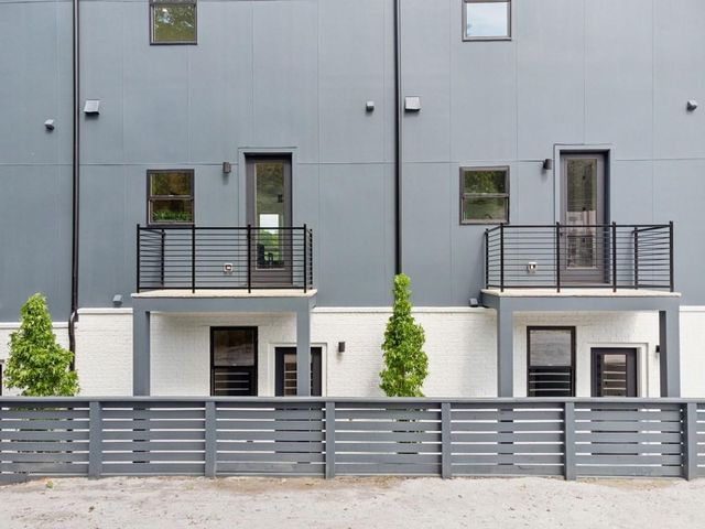 1570 Flat Shoals Rd SE 4, Atlanta, GA 30316