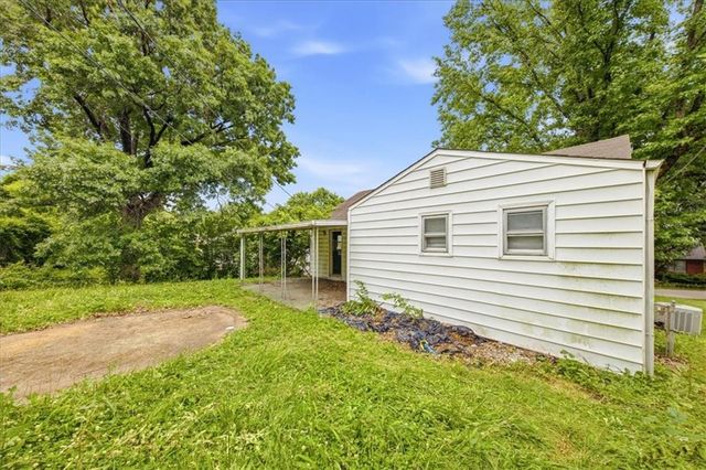 4206 Troup Avenue, Kansas City, KS 66102